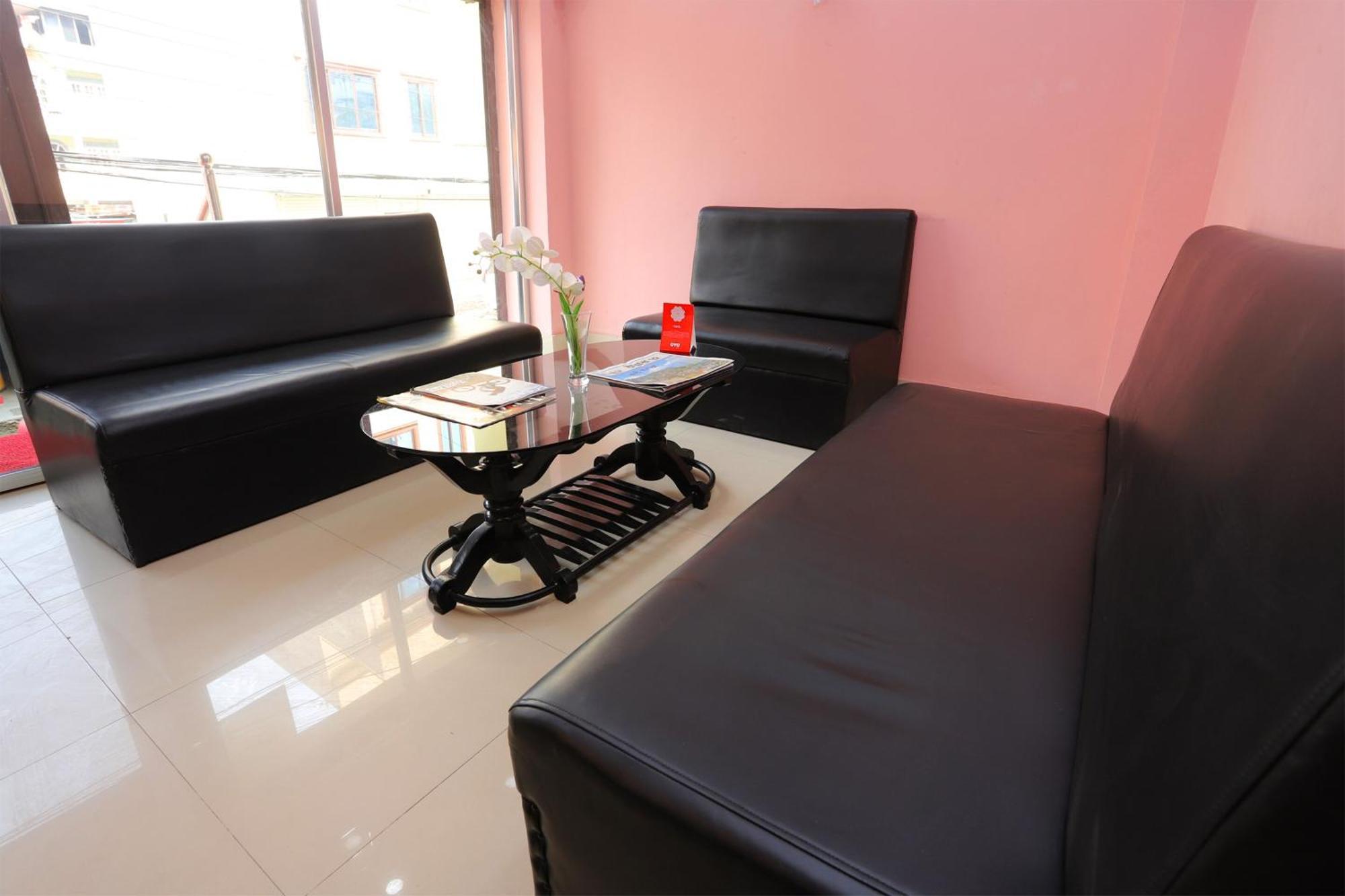 OYO 137 Hotel Pranisha Inn Pashupatināth Esterno foto