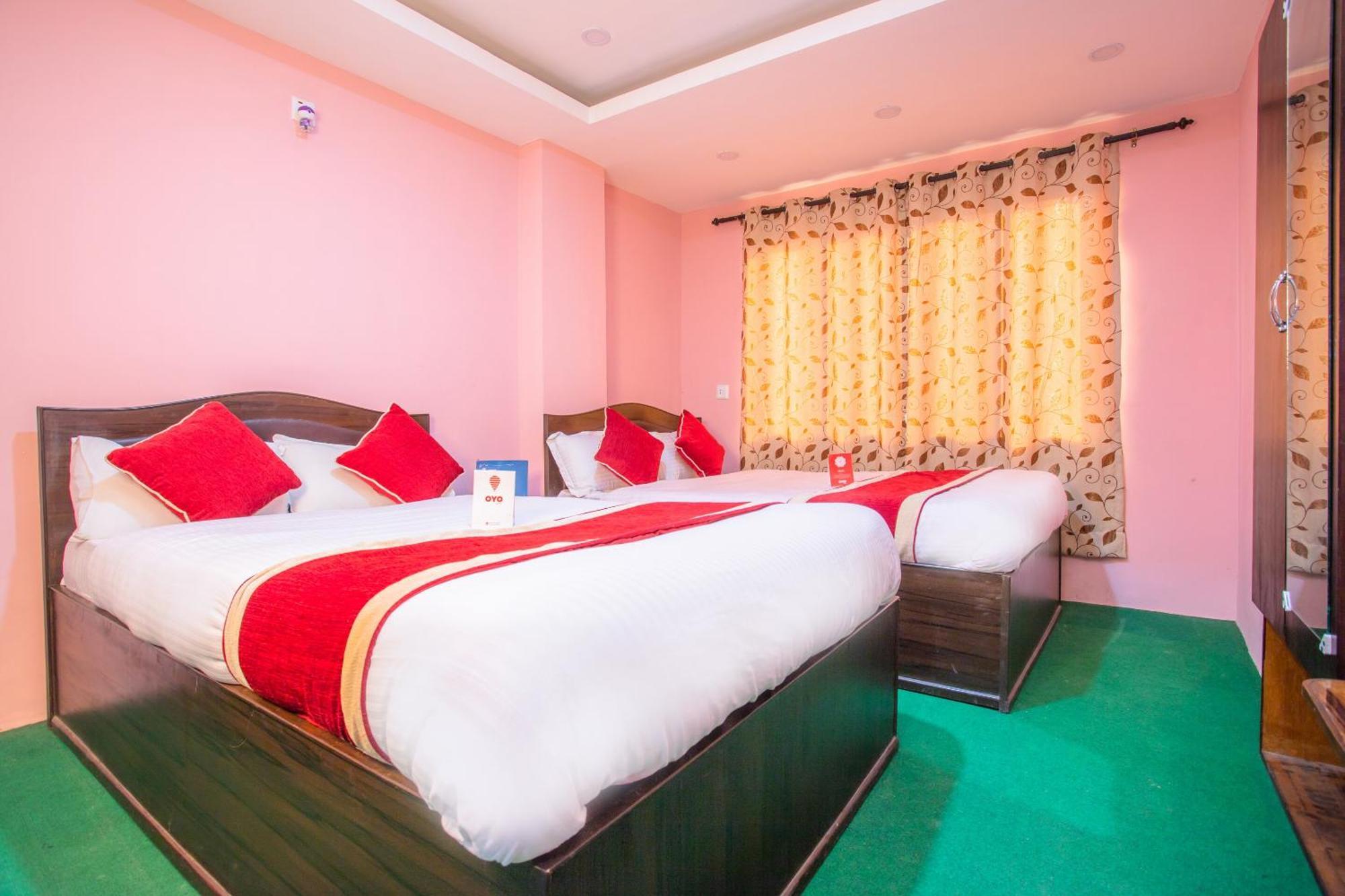 OYO 137 Hotel Pranisha Inn Pashupatināth Esterno foto