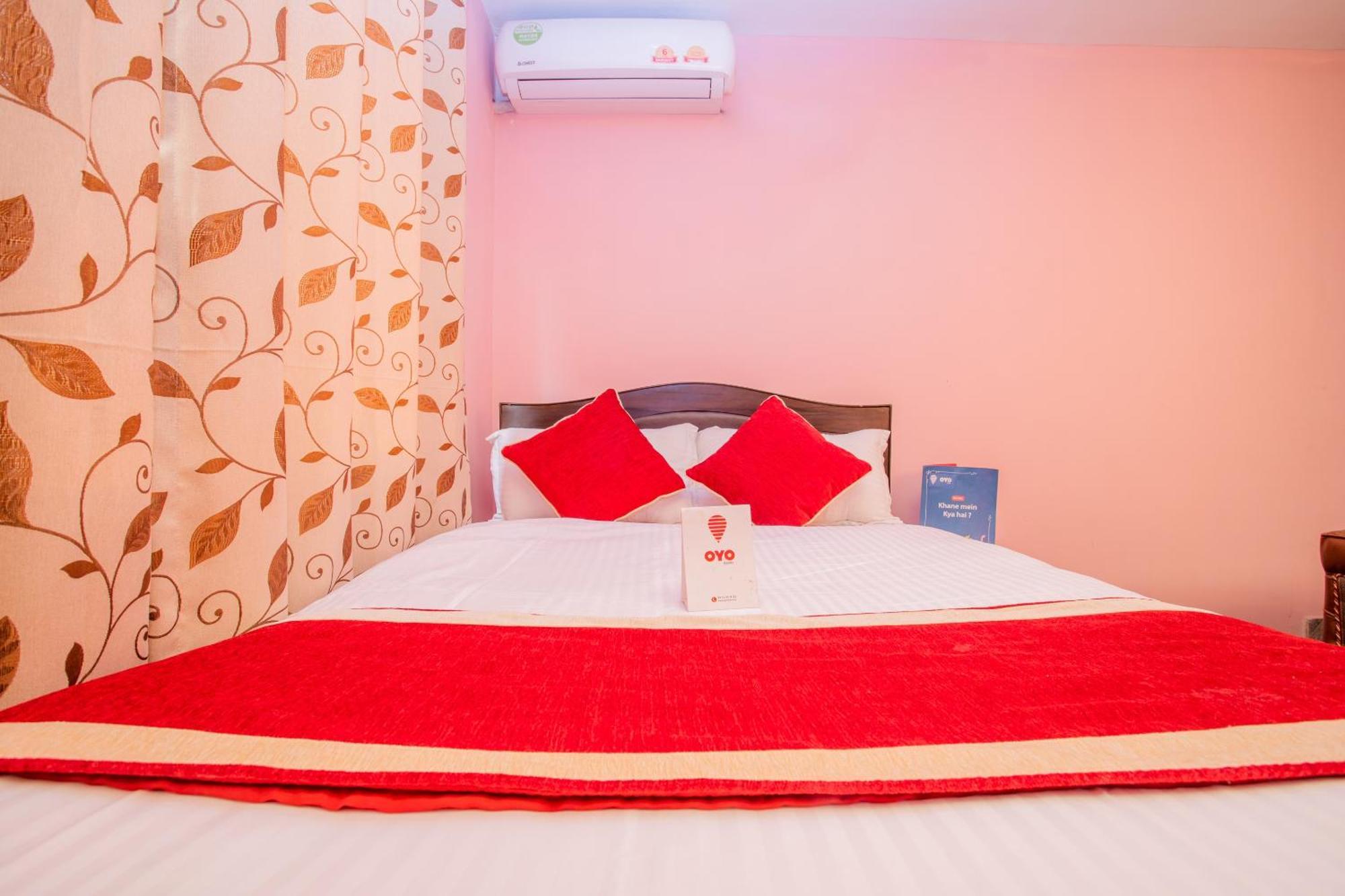 OYO 137 Hotel Pranisha Inn Pashupatināth Esterno foto